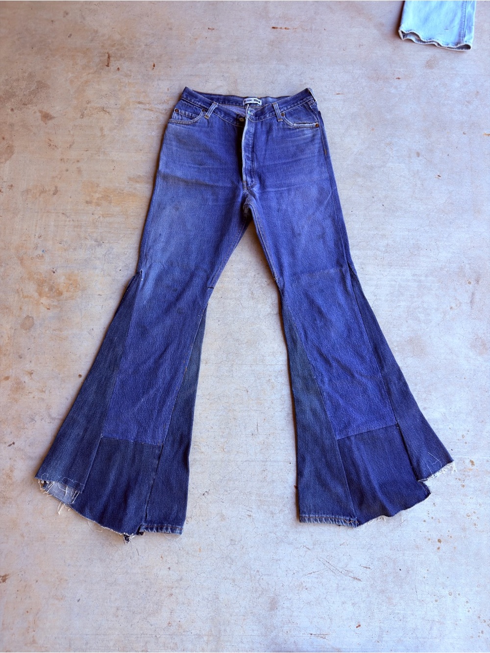 Re/done Levi 28 inseam 34"